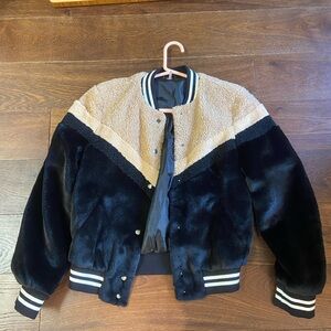 Free People Faux Fur bomber jacket XS